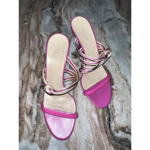 Gucci Pink and Beige Stripe Knotted Sandals Size 8 
Authentic - Picture 3 of 11